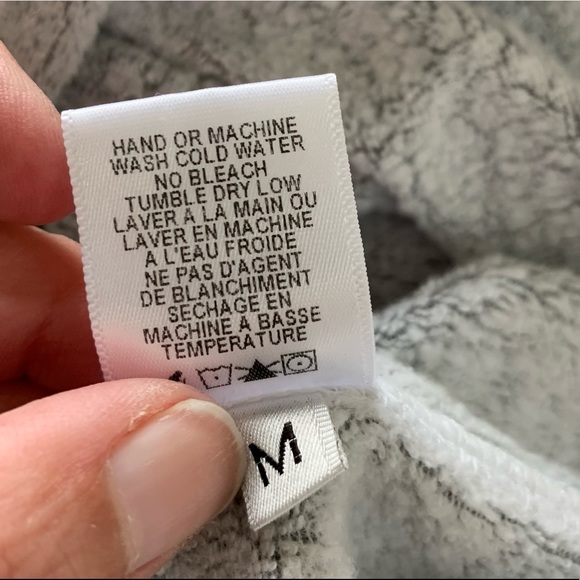 Wildfox Cropped Rose BBJ - Picture 7 of 9